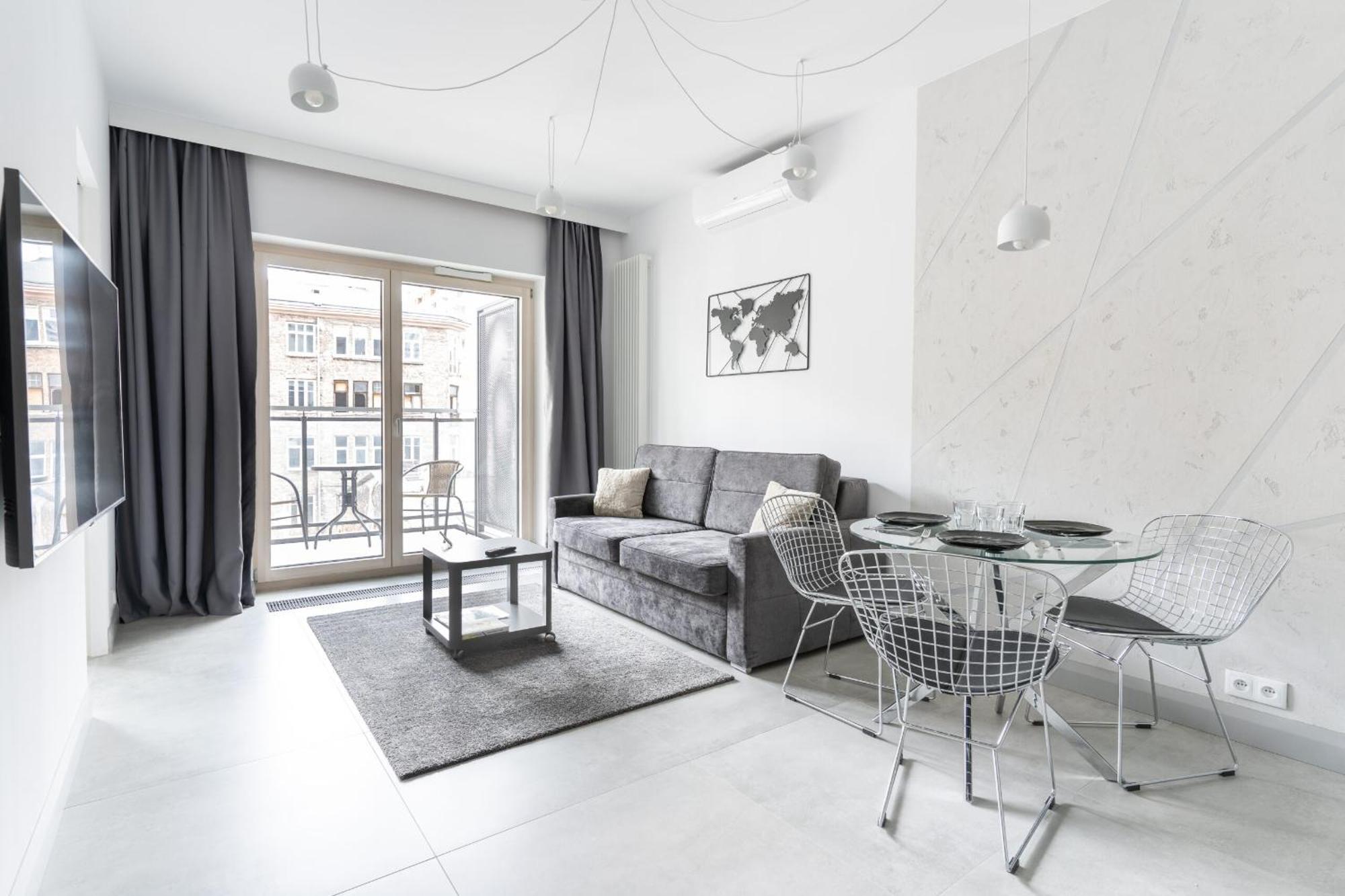 Vipwarsawapartments Diamond Mennica Residence Bagian luar foto