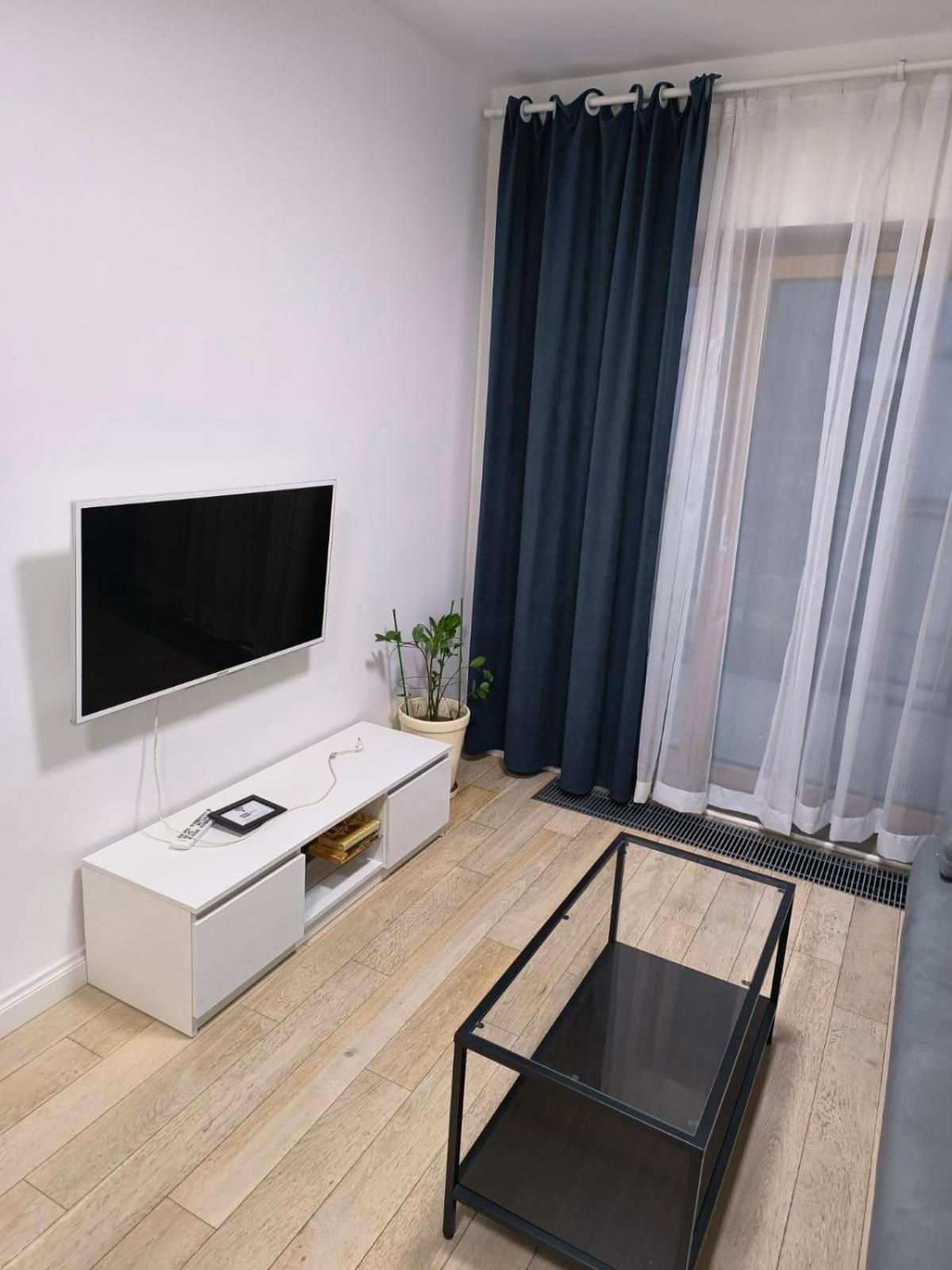 Vipwarsawapartments Diamond Mennica Residence Bagian luar foto
